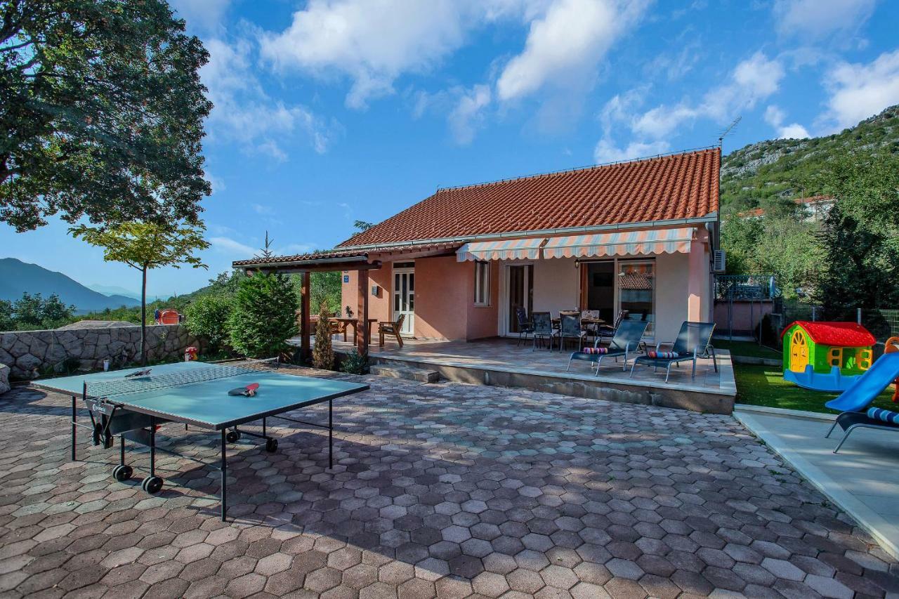 Villa Zvonimir Zagvozd Kültér fotó